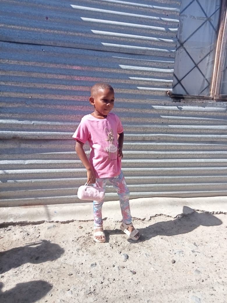 Iyazi showing off her Christmas outfit